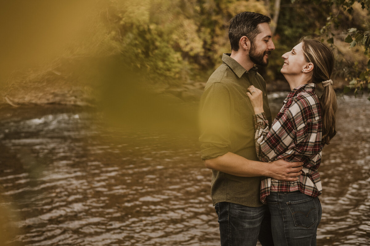 Julia_Susanne_Photography_Golden_Engagement_005