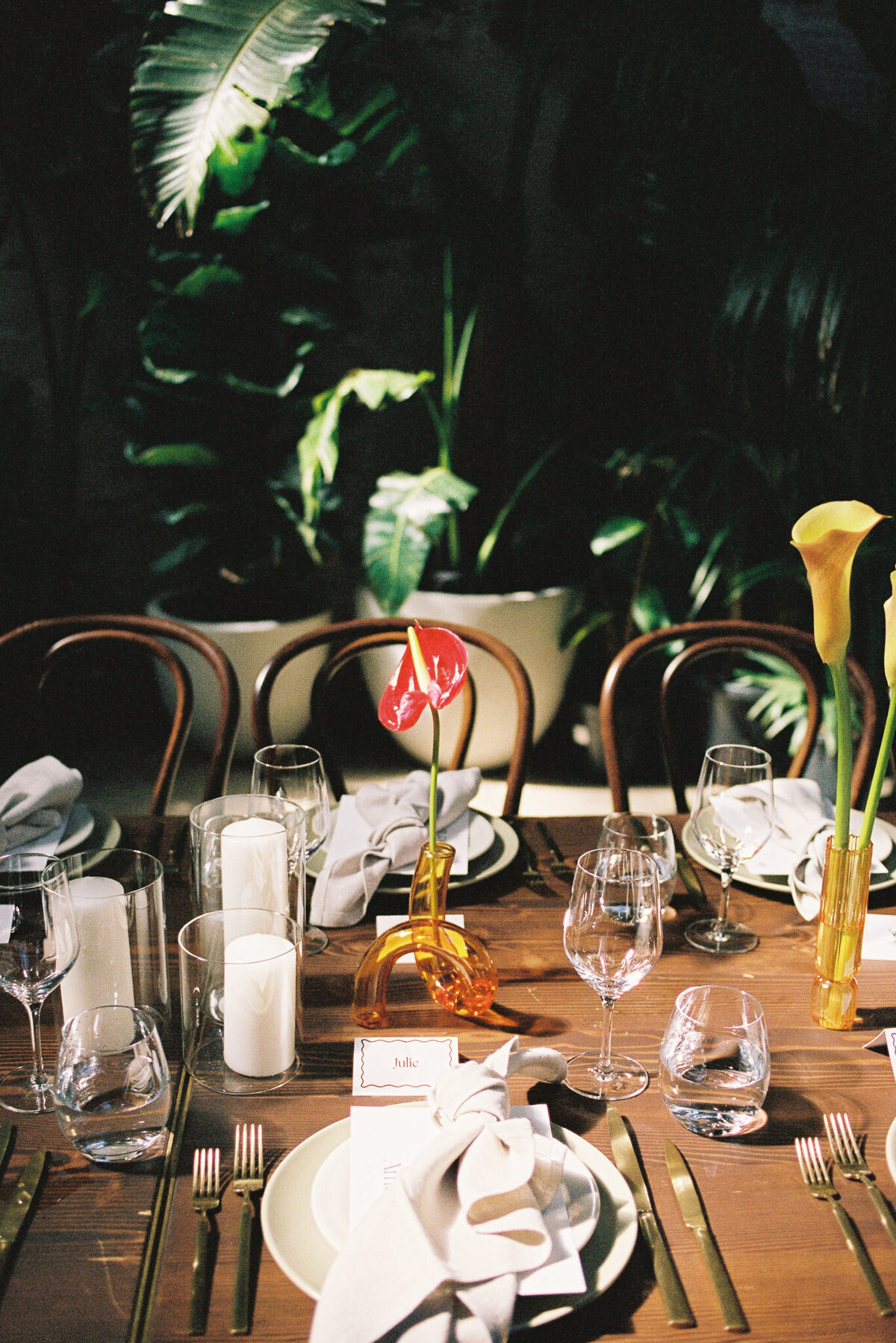 Red lily wedding table decor at Glasshaus Inside wedding, photographed by Melbourne wedding photographer