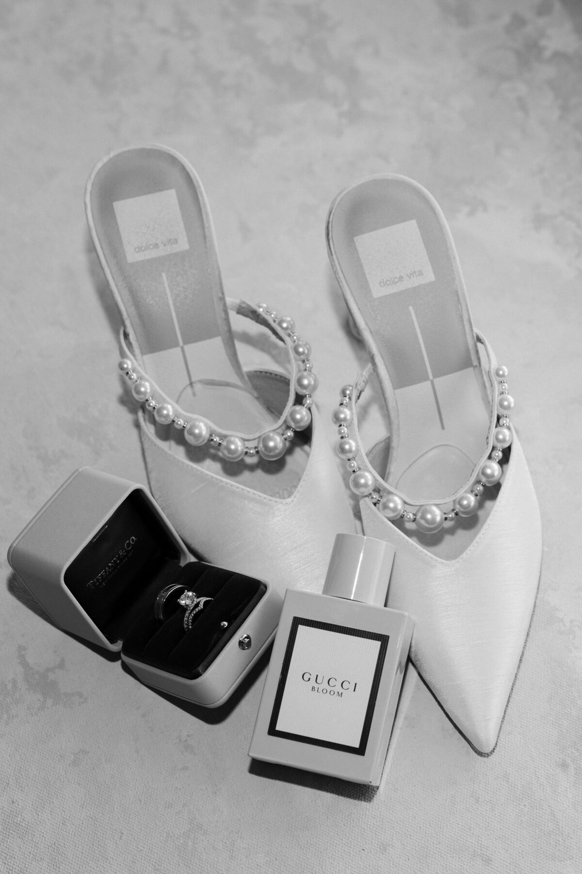 4_riskyexposure_marley-simon_las-vegas-elopement-photography