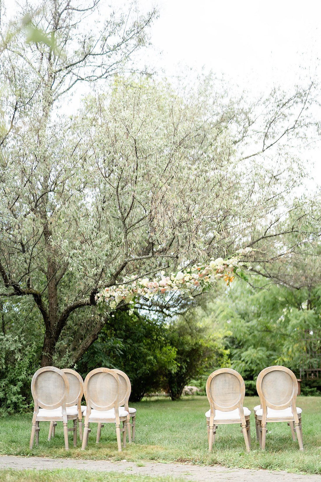 Kurtz Orchards Wedding by Dylan & Sandra Photography -144