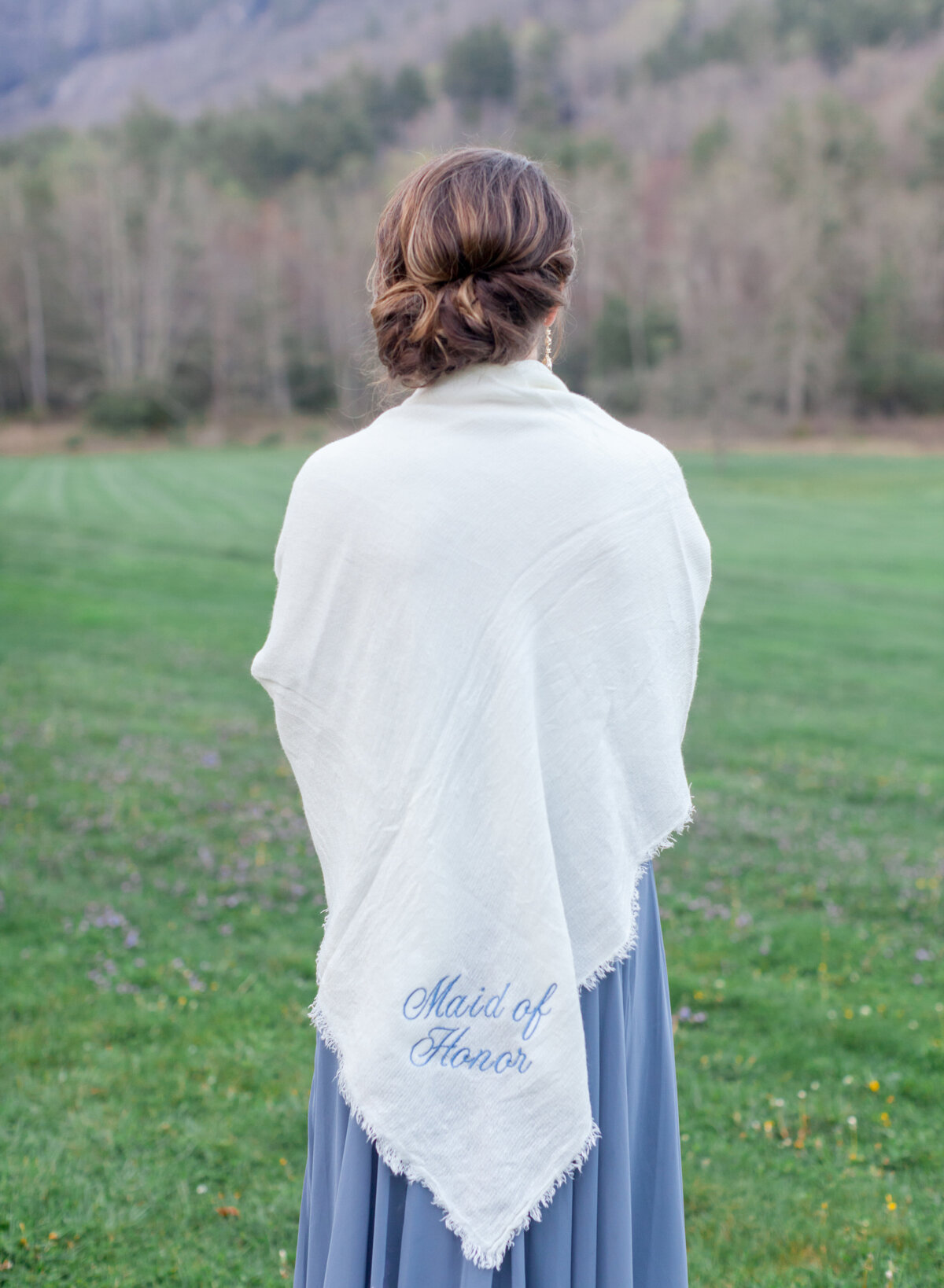 07-lonesome-valley-wedding-bridesmaid-shawl