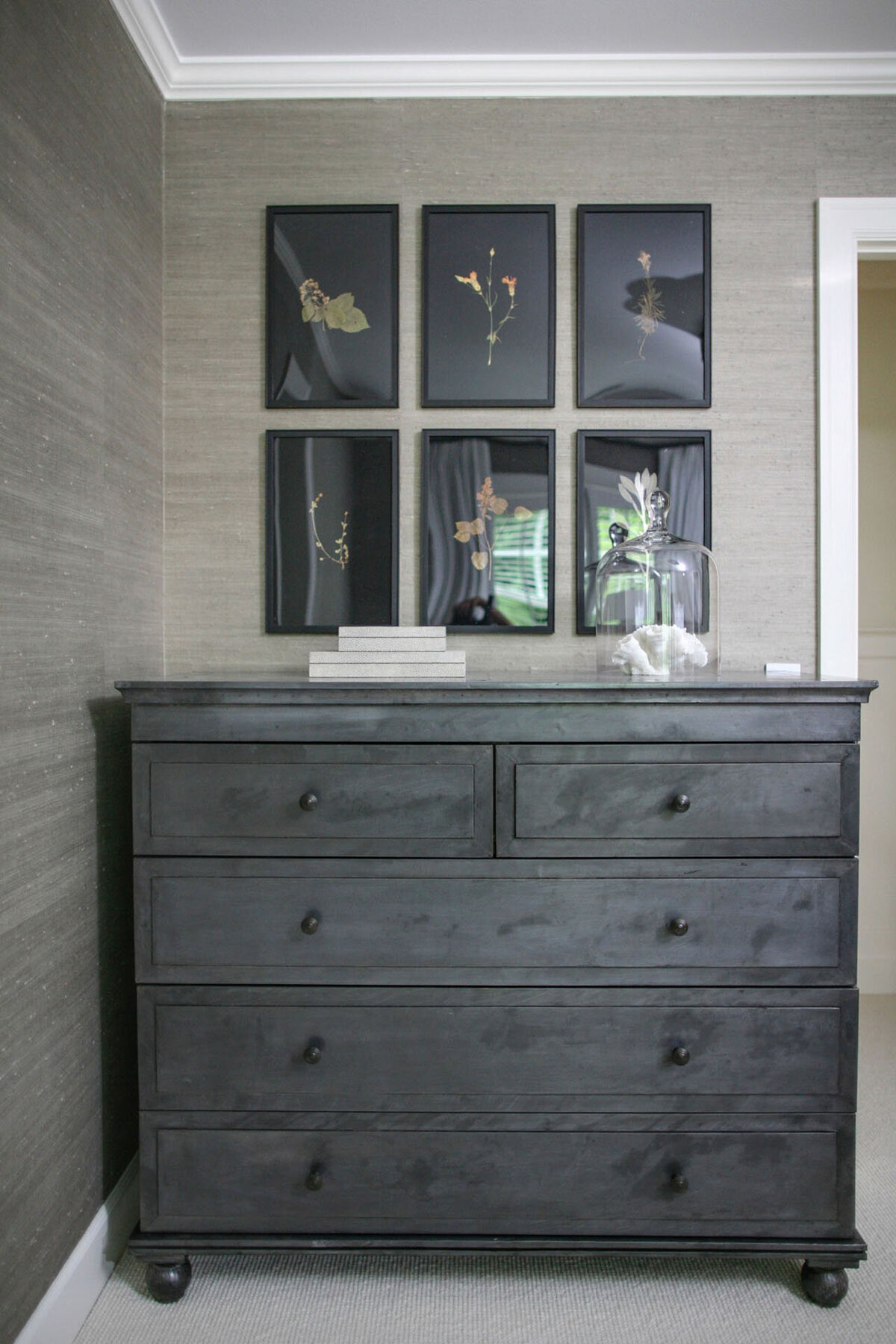 10-metal-dresser-botanical-grasscloth