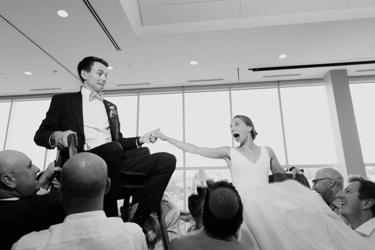 Omaha+Lincoln+Nebraska+Wedding_Photographers_99