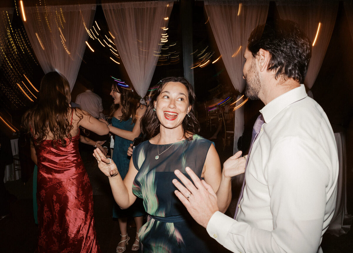 ChicagoWeddingPhotographer_KateKaplanPhoto_TheDusinas2025-1137