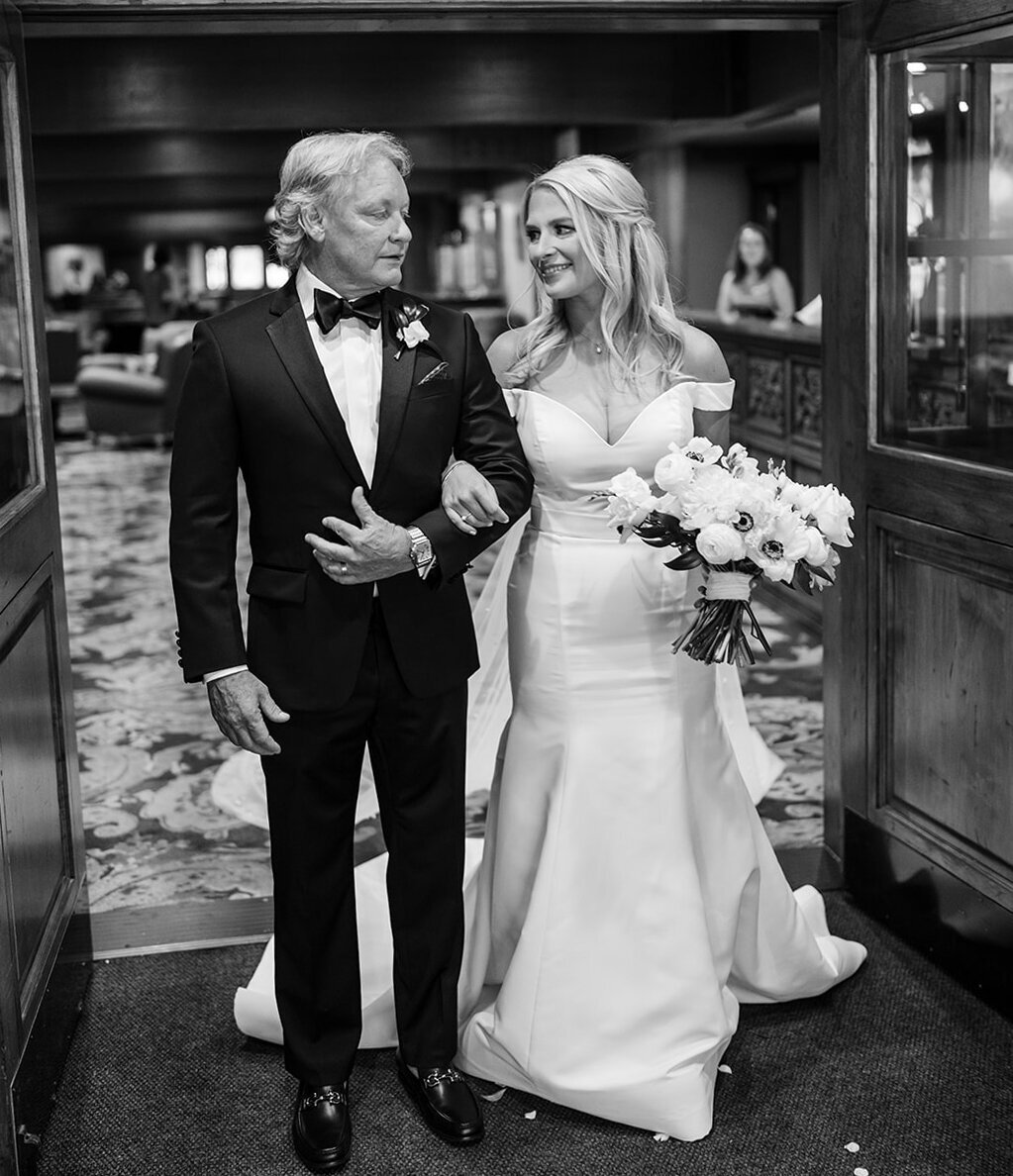 stein-eriksen-lodge-july-summer-park-city-mountain-wedding-pepper-nix-2212-1254bw