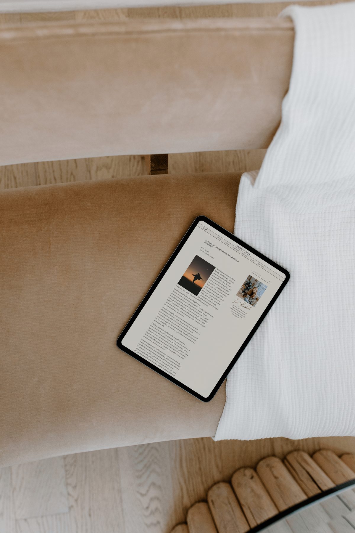 Parents Without Guilt Mockup 4-min