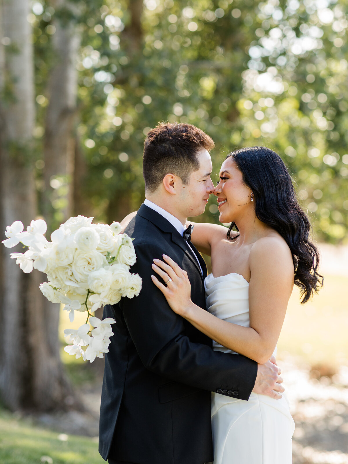 Beacon-Hill-Bride-and-groom.jpeg