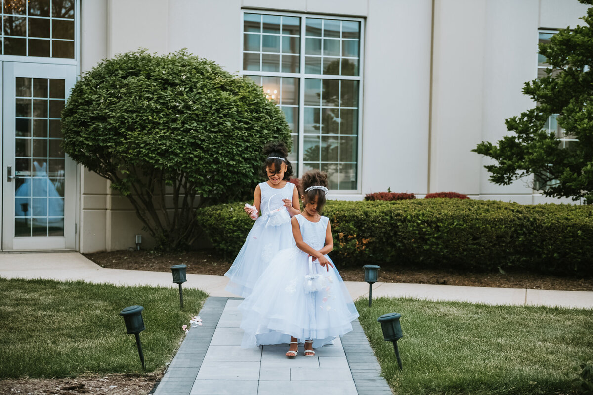luxury-elgin-brides