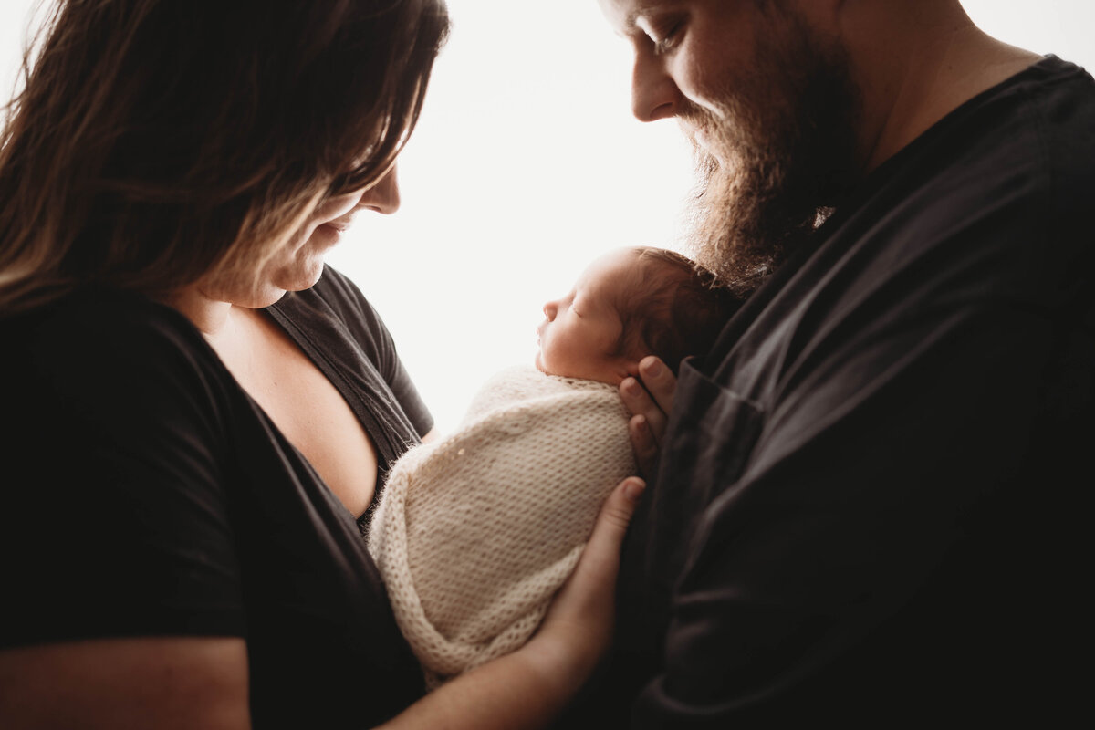hochmuthnewborn-riowinewbornphotographer--10