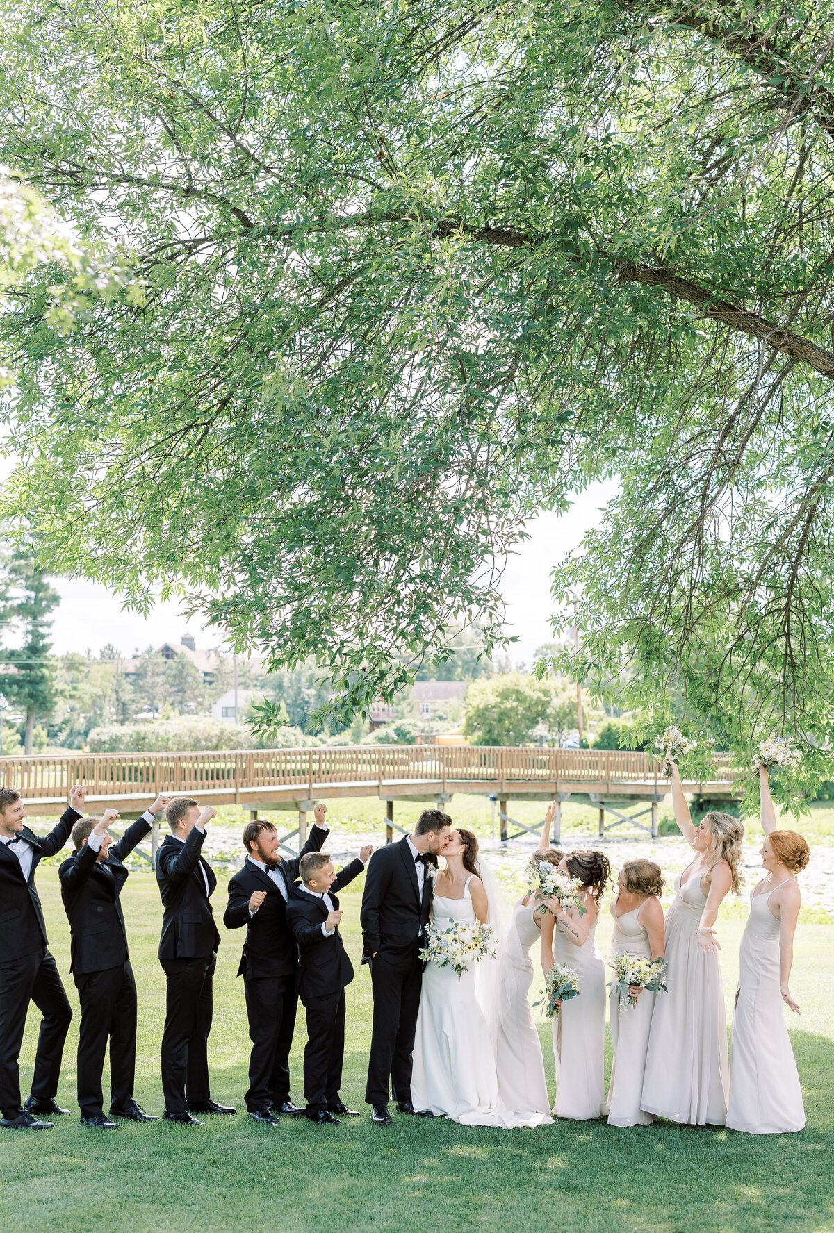 Minneapolis-wedding-photographer-29