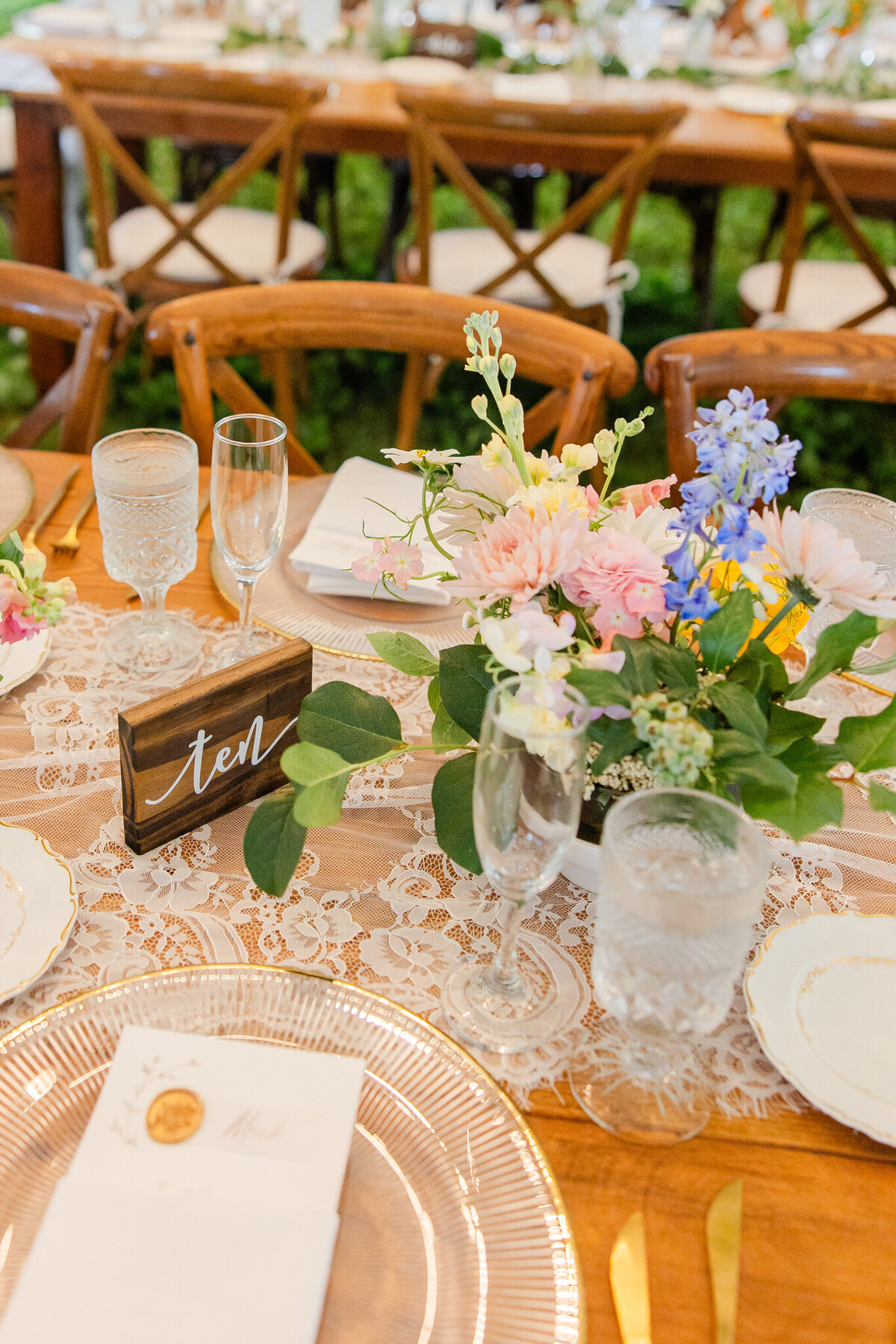 phelps-hathaway-house-wedding-place-setting