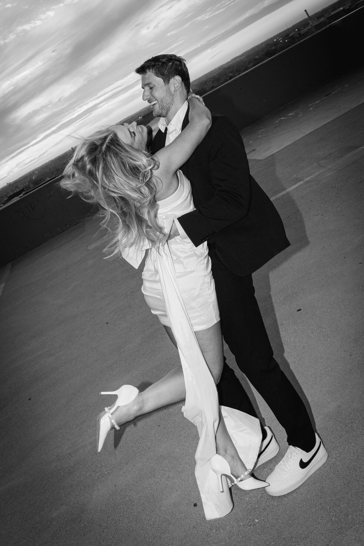 leveque-tower-sunset-engagement-photographer-columbus