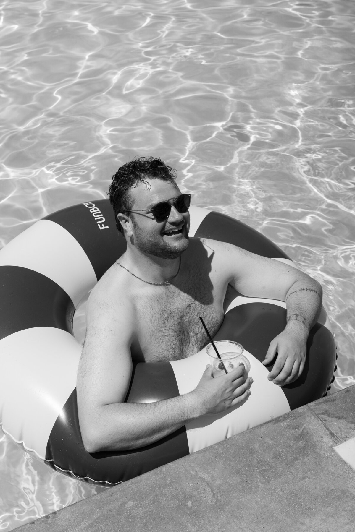 J+R_ Pool Party_Niki Rhodes Photo-43