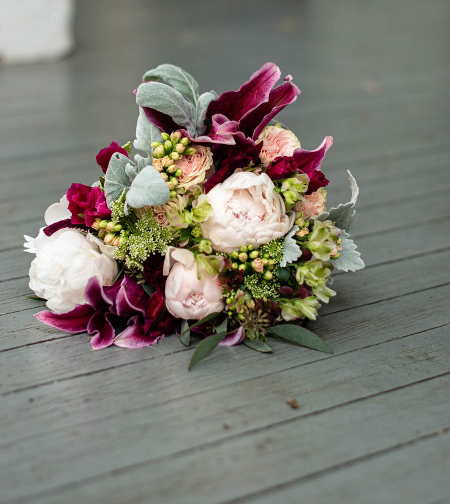 Wedding florals_ J Luster Photography