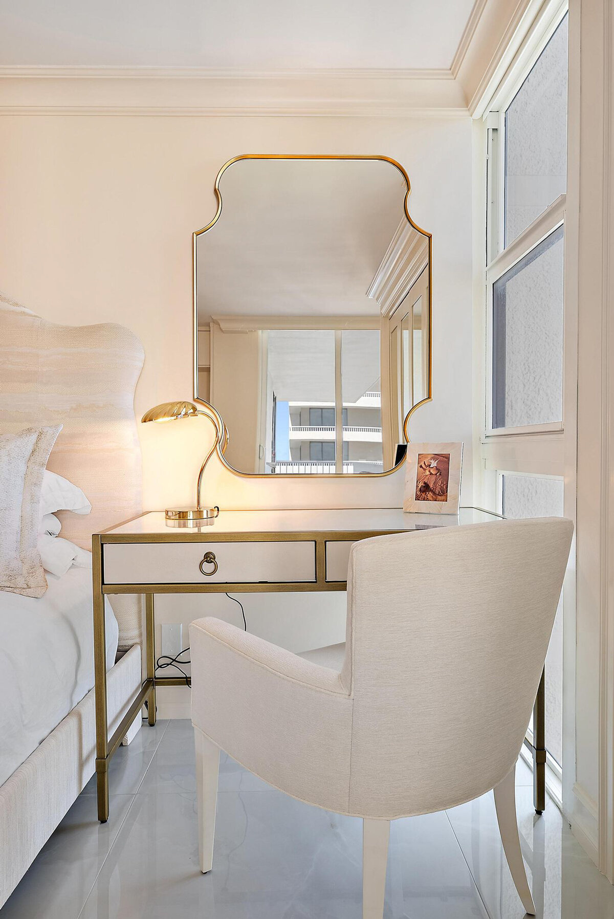 Interior-Concierges-Golden-Palms-Palm-Beach-Interior-Designer-19