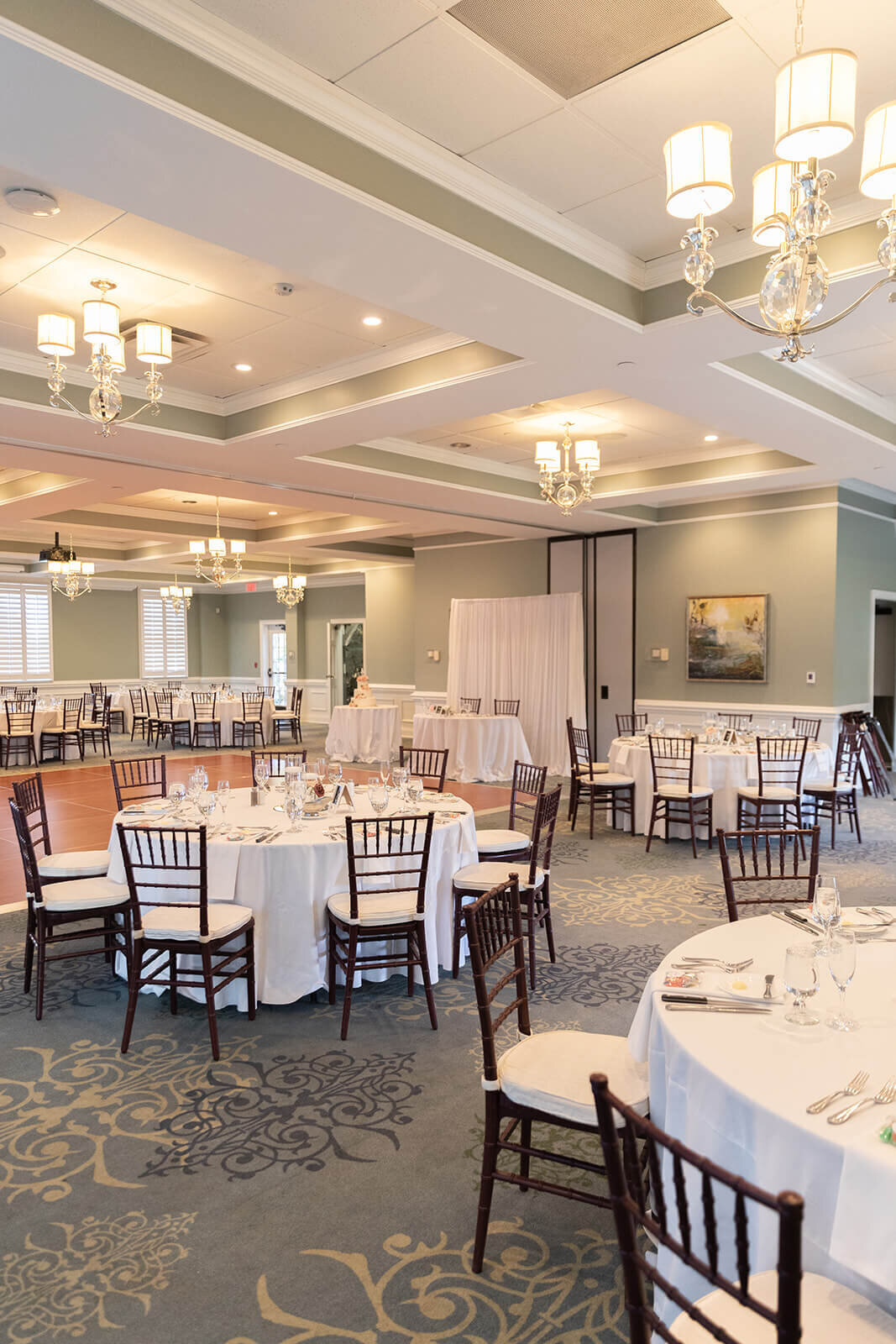 wedding reception at the Regency at Dominion Valley