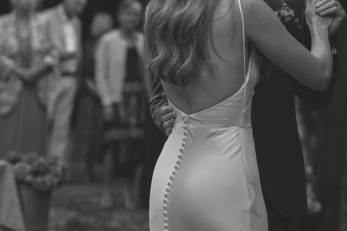 heritage-acres-wedding-FJ-vancouver-island-dances-03526-BW