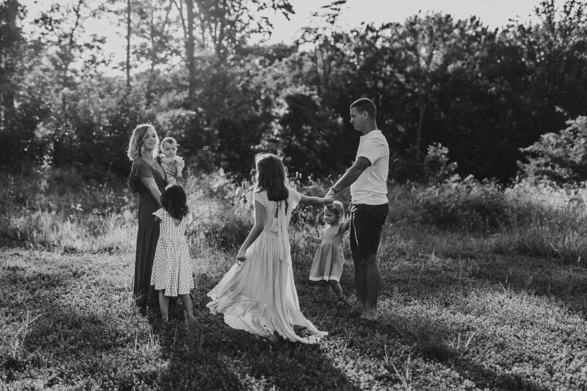 summer field family session-3
