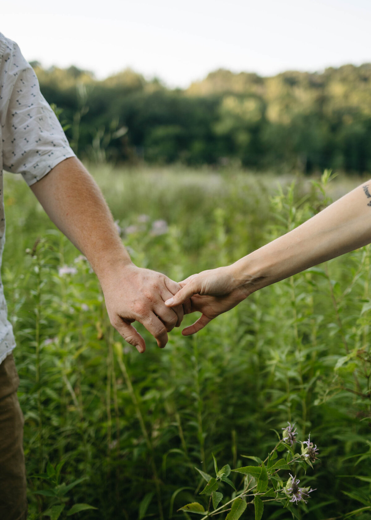 Romantic Summer Engagment Defiance Missouri  (7)