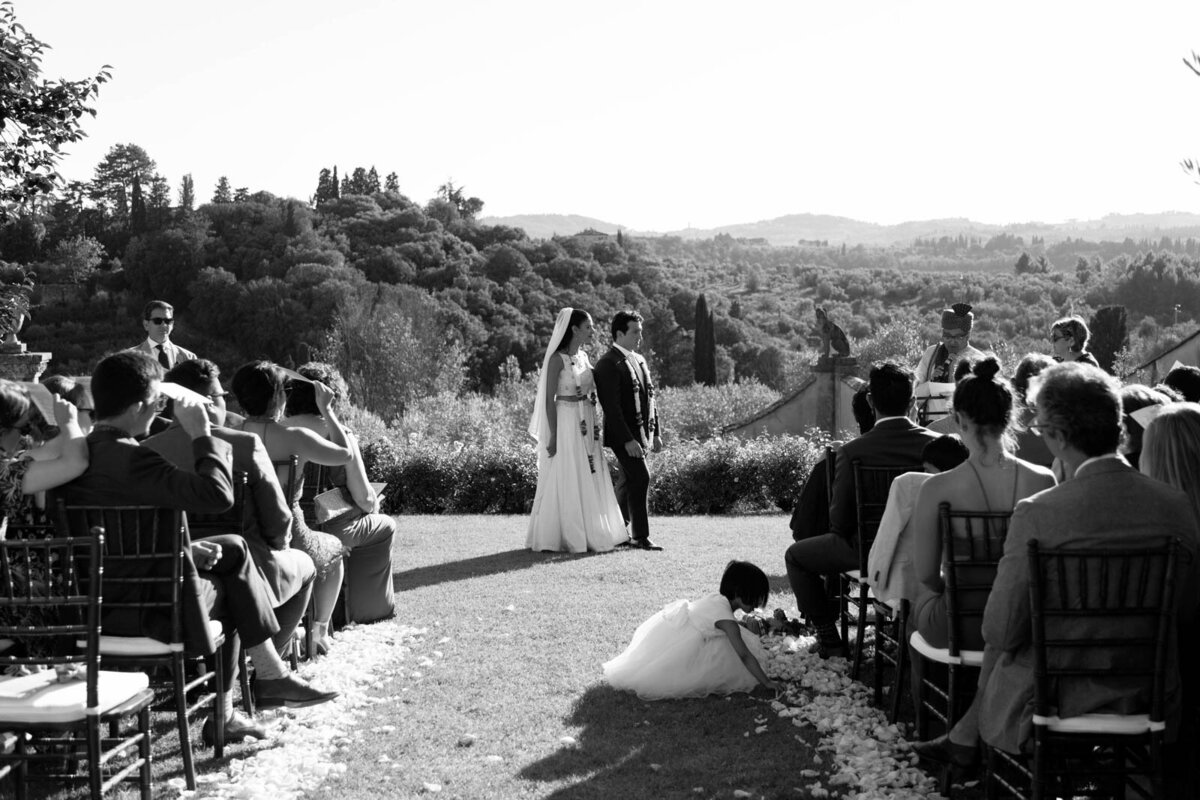 villa-medicea-di-lilliano-wedding-italy-sava-weddings-44