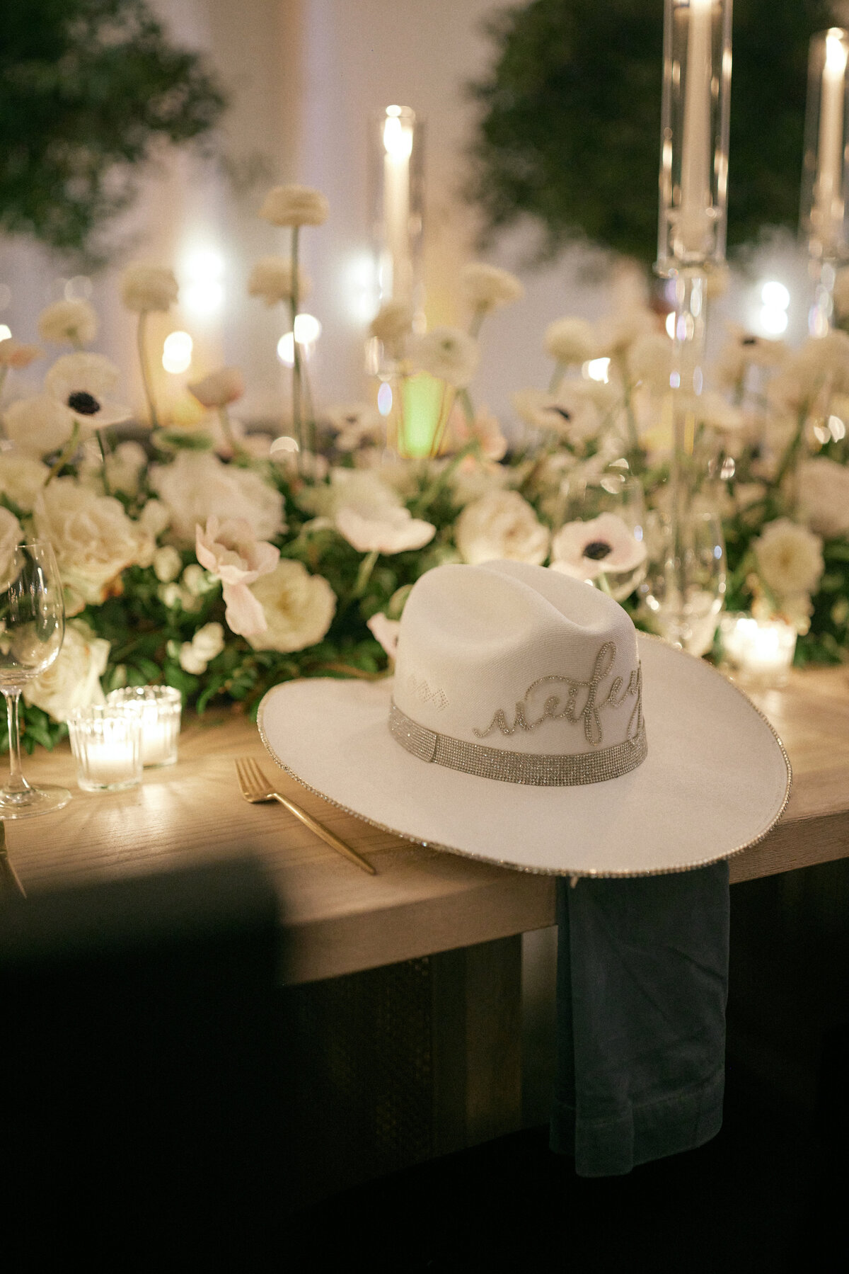 231202CAMEDD_adv0194