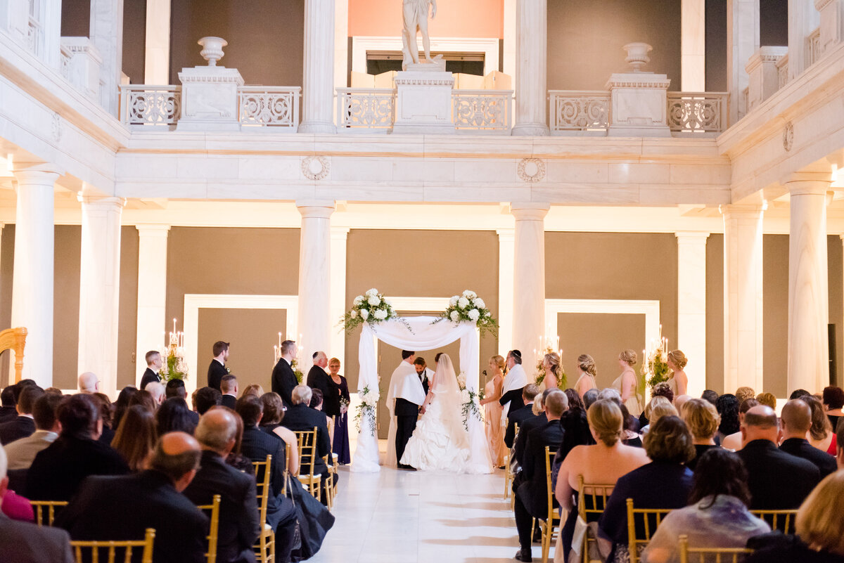 wedding ceremony jewish in hall of sculpture carnegie museum