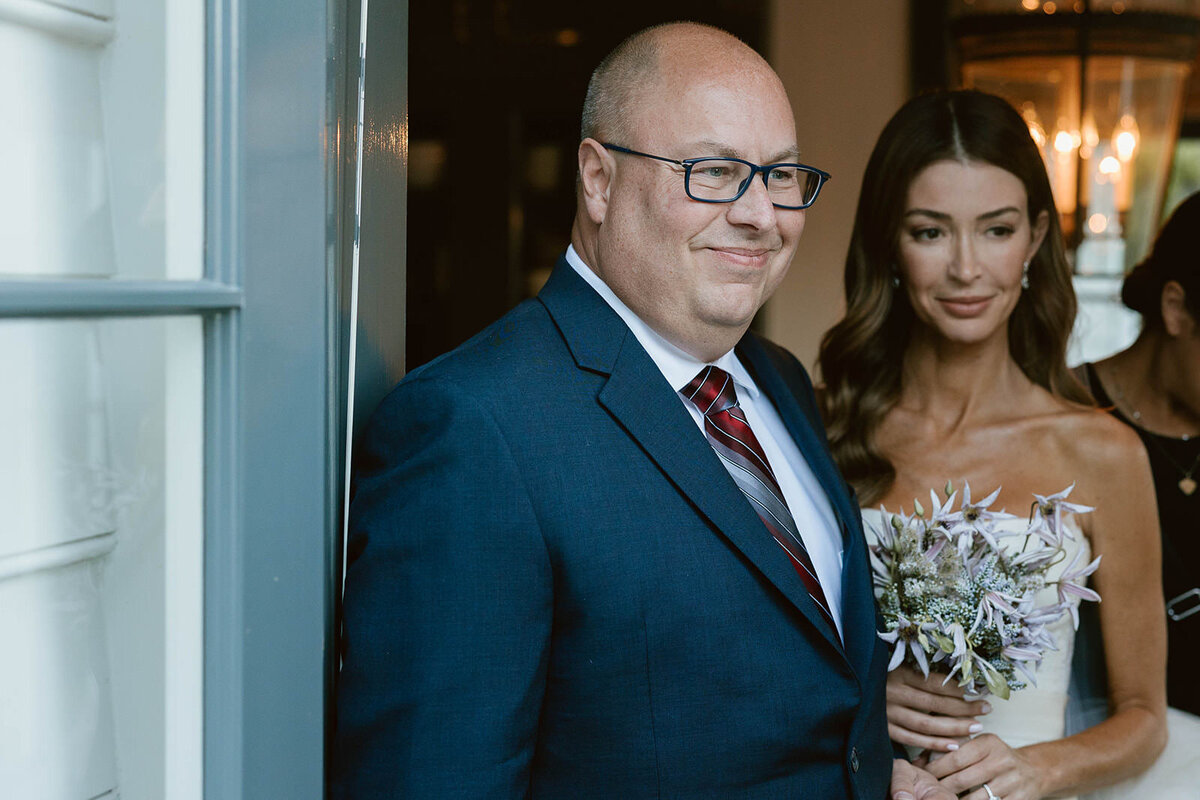 Backyard-Wedding-LosAngeles-ModernFamily-9916