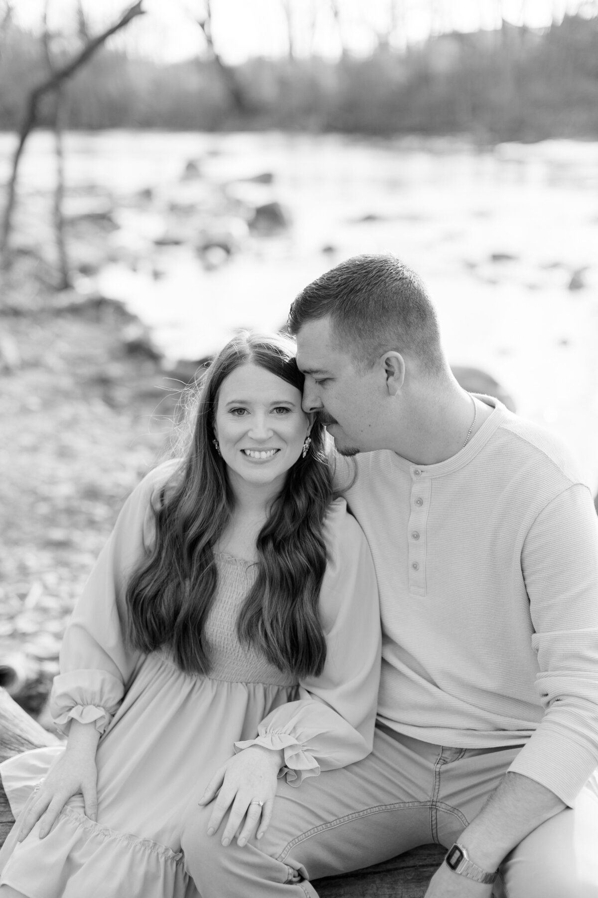 Colorful-Springtime-Greenhill-Park-Roanoke-Engagement-Session-Photography-S-48