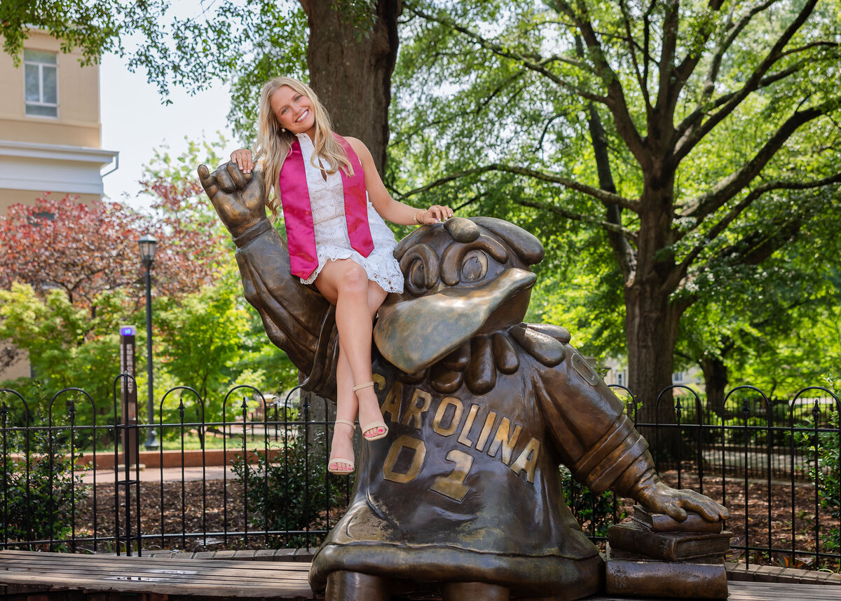 USC Gamecock Group Graduation Portrait-8953