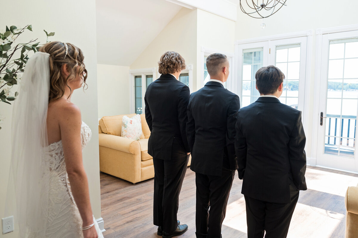 Detroit-Wedding-Photographer-The-Landing-191
