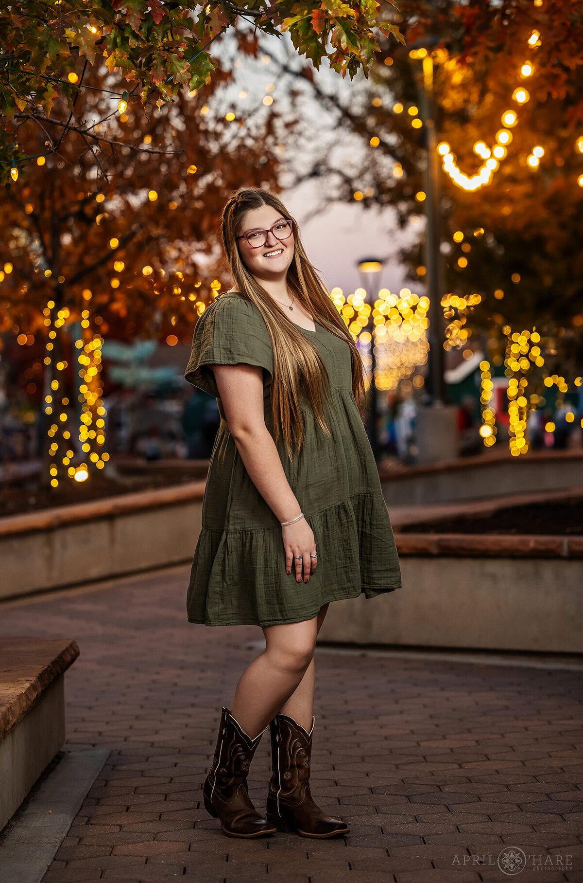 Fort Collins Senior Photos with Pretty Lights Backdrop