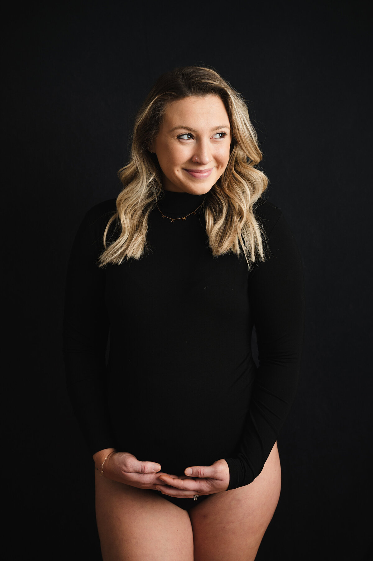 maternity in pittsburgh, studio maternity, pregnancy announcement, pittsburgh photographer maternity, maternity photographer, best maternity photographer pittsburgh, maternity photographer near me, Bridgeville maternity photographer, pittsburgh maternity photographer, fine art photographer, photographer near me