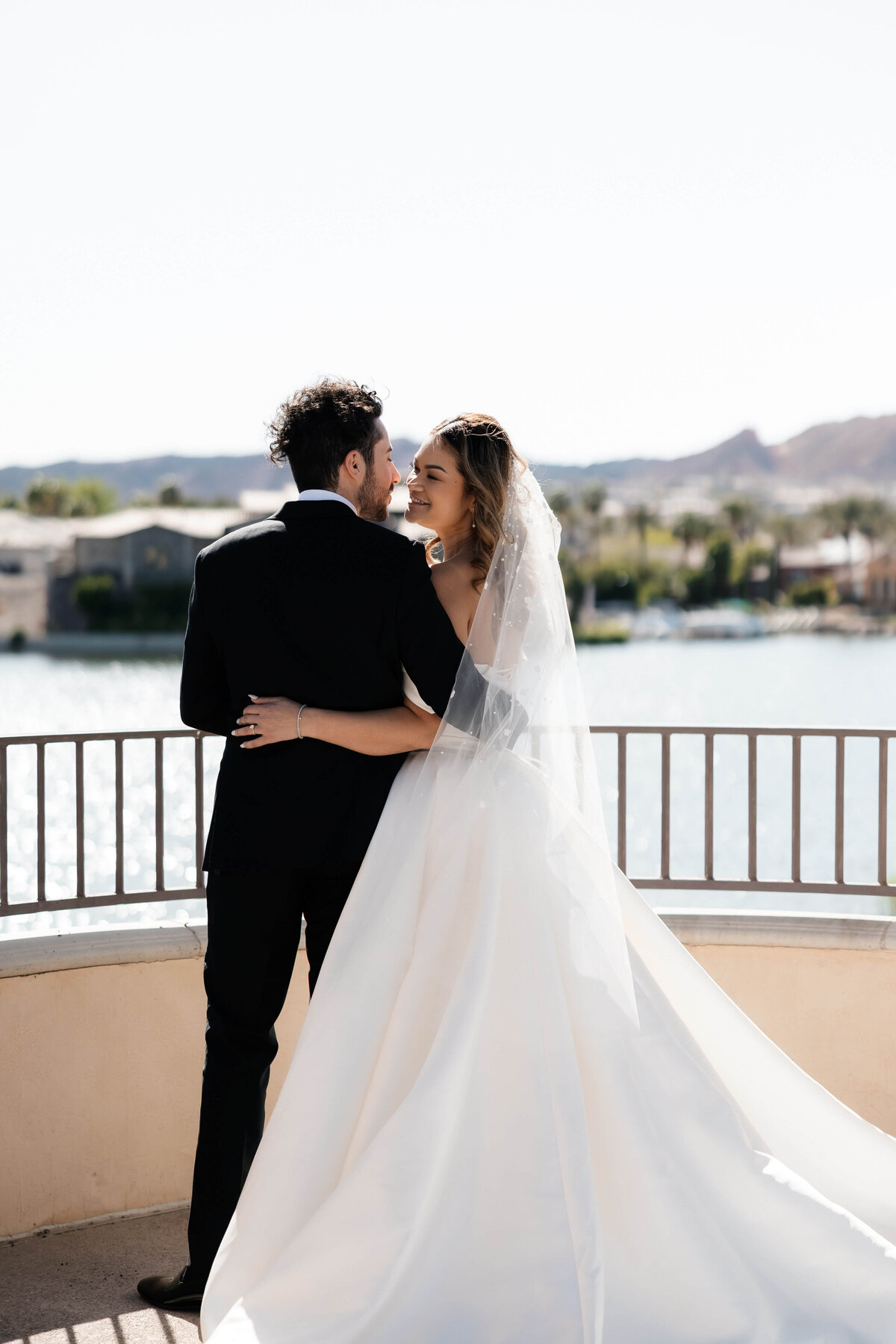 50_riskyexposure_marley-simon_las-vegas-elopement-photography