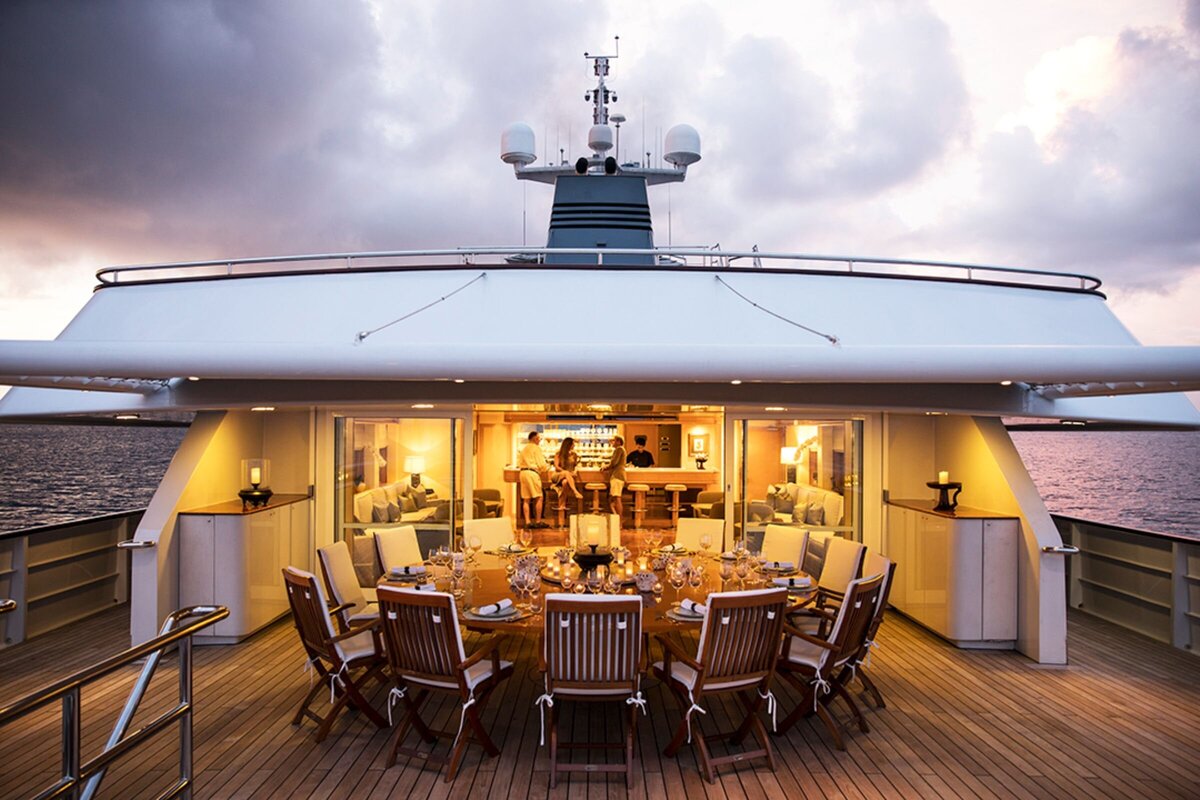 Aqua Blu - Outdoor Dining - 05 Luxury Yacht Charter Indonesia