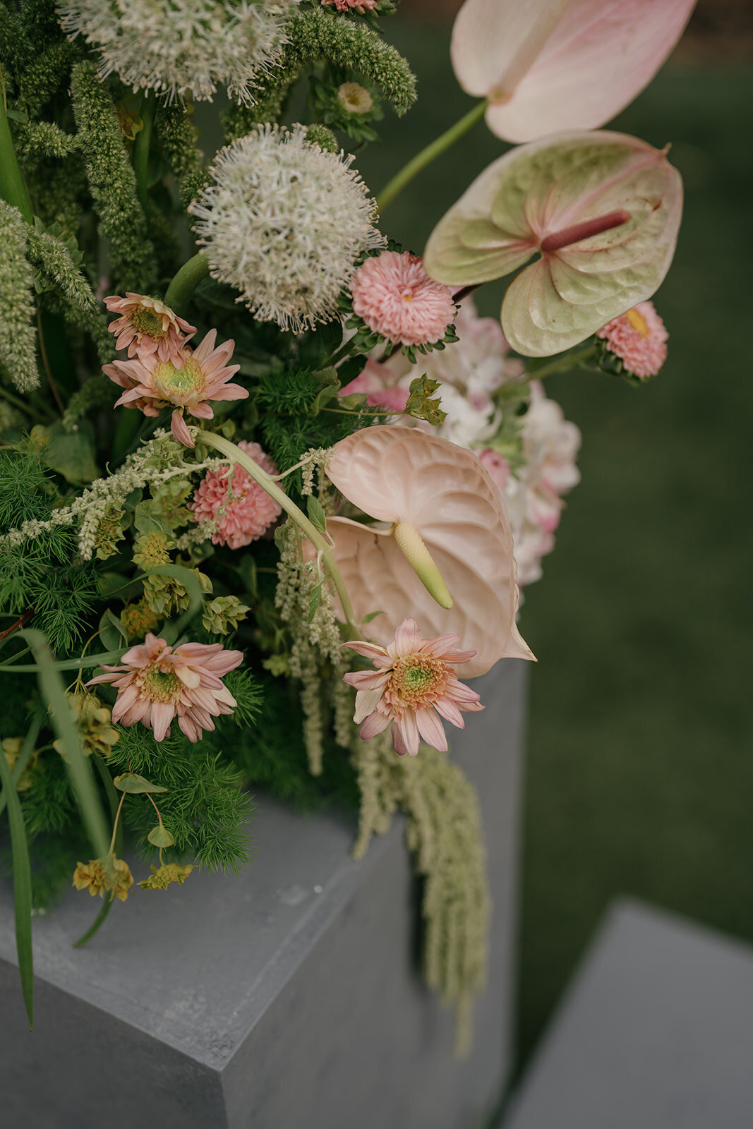 Faye-Fern-Creative-Sands-Hotel-Wedding-KristaKPhotos-Ceremony-Details-07