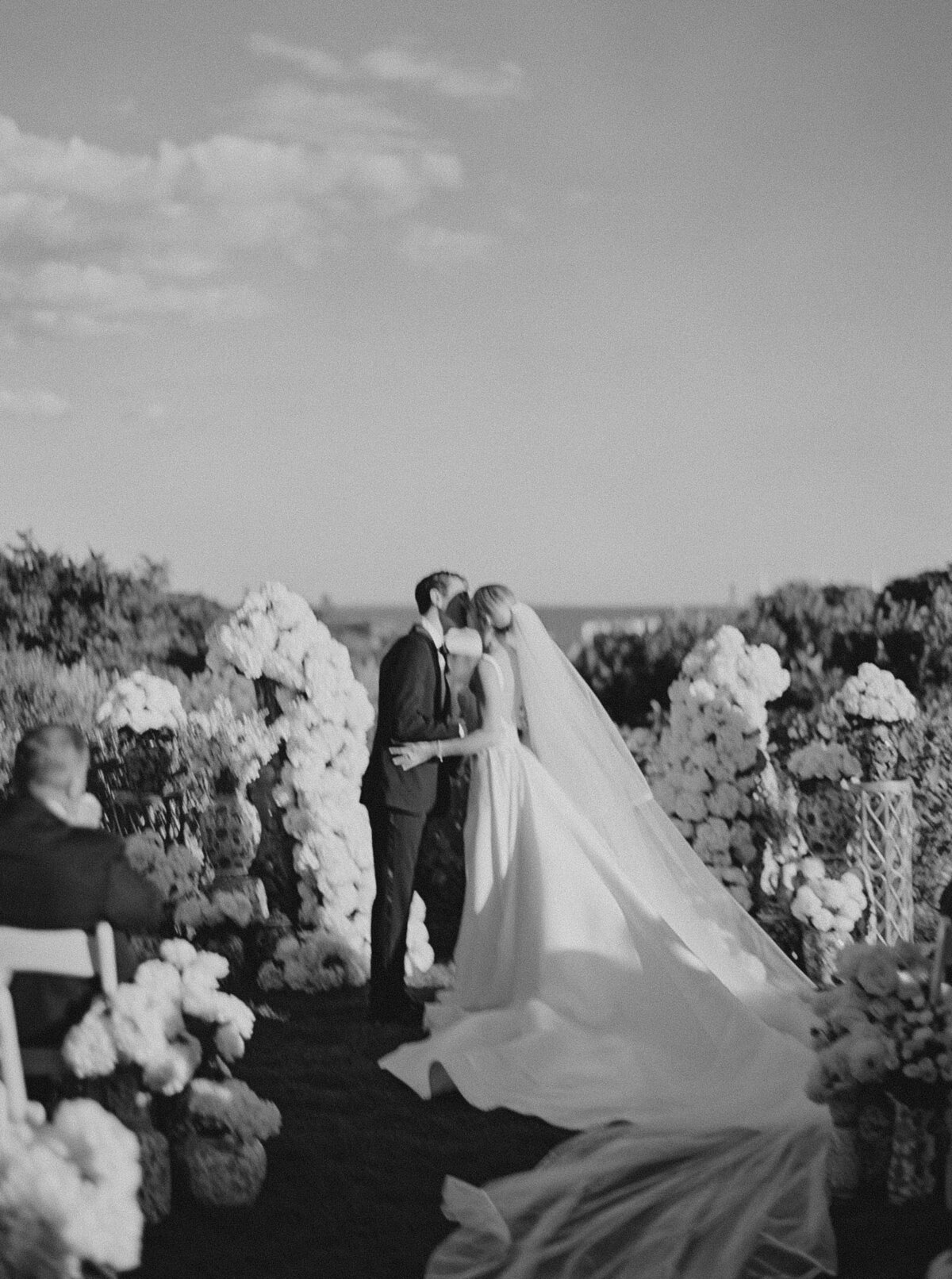 brooke-nash-photography-ocean-house-wedding-2-26