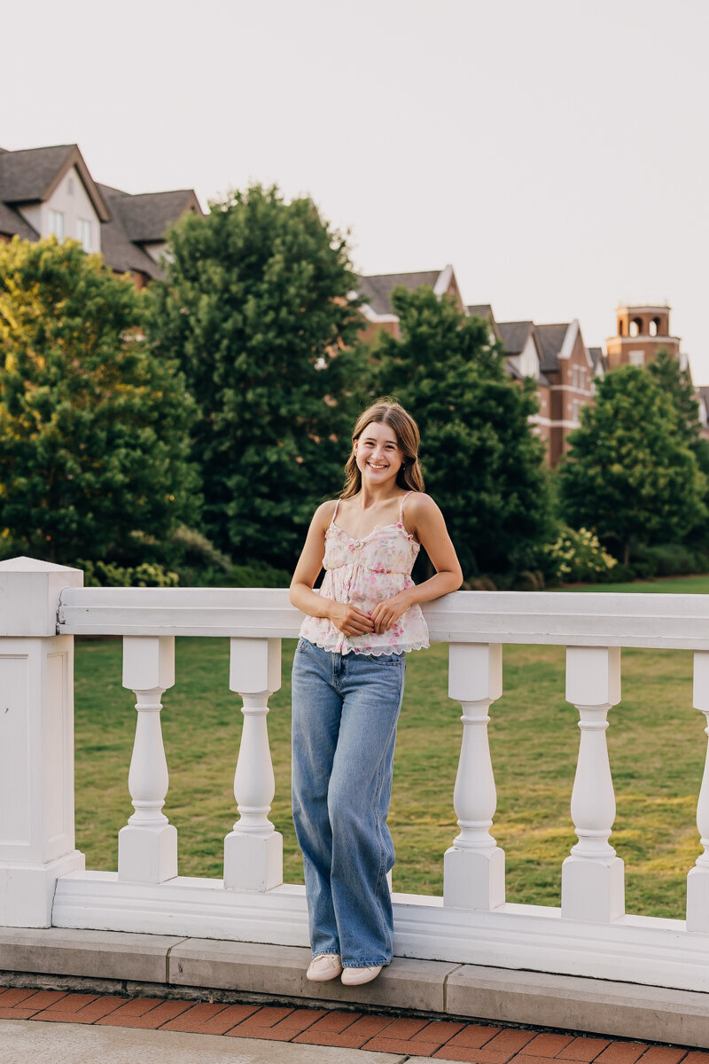 Belmont_University_Senior_Portrait_Session-76