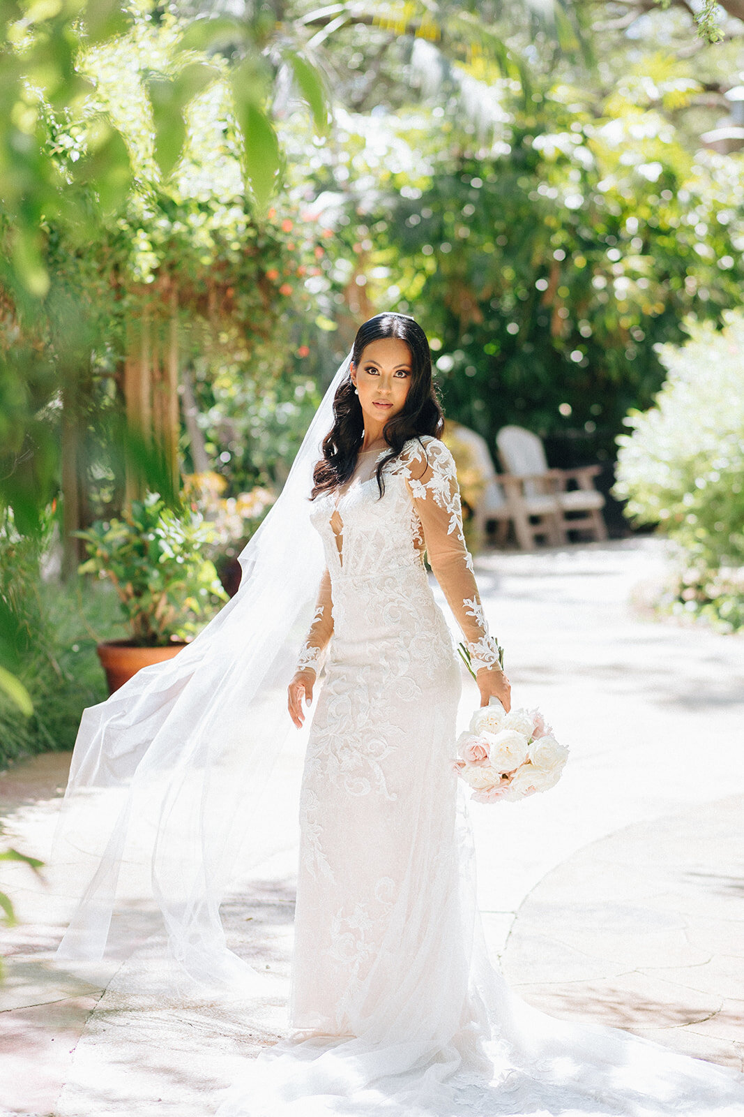 miranda-rose-photo-sunken-gardens-elope-in-tampa-chantilly-chic-celebrations-6