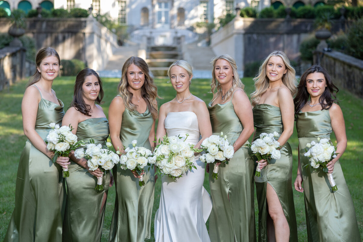swan-house-wedding-brideamaids