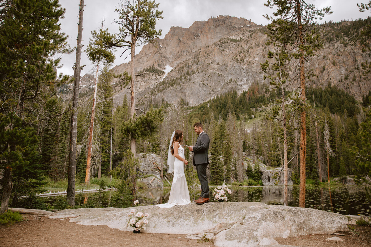 ElizabethMaguirePhoto-Tetons-Idaho-Elopement-3