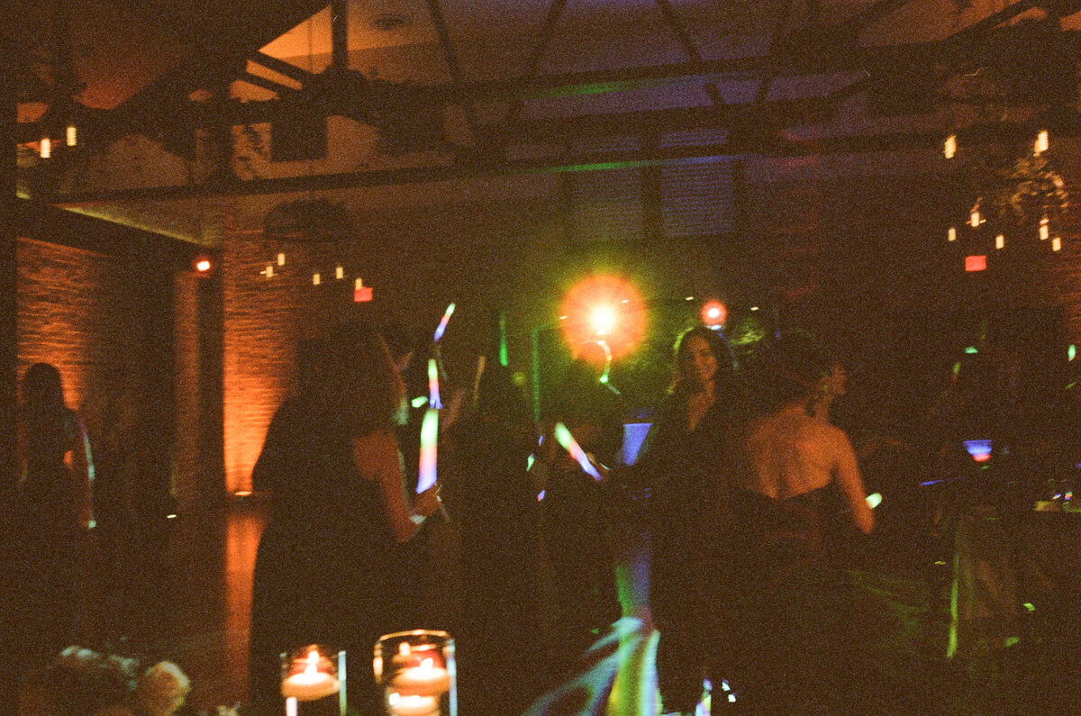 cinestill_800_c_41_38081_110305_249470_000001220008