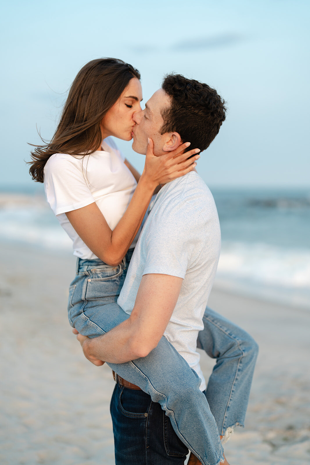 Laynie and Cody beach engagement19