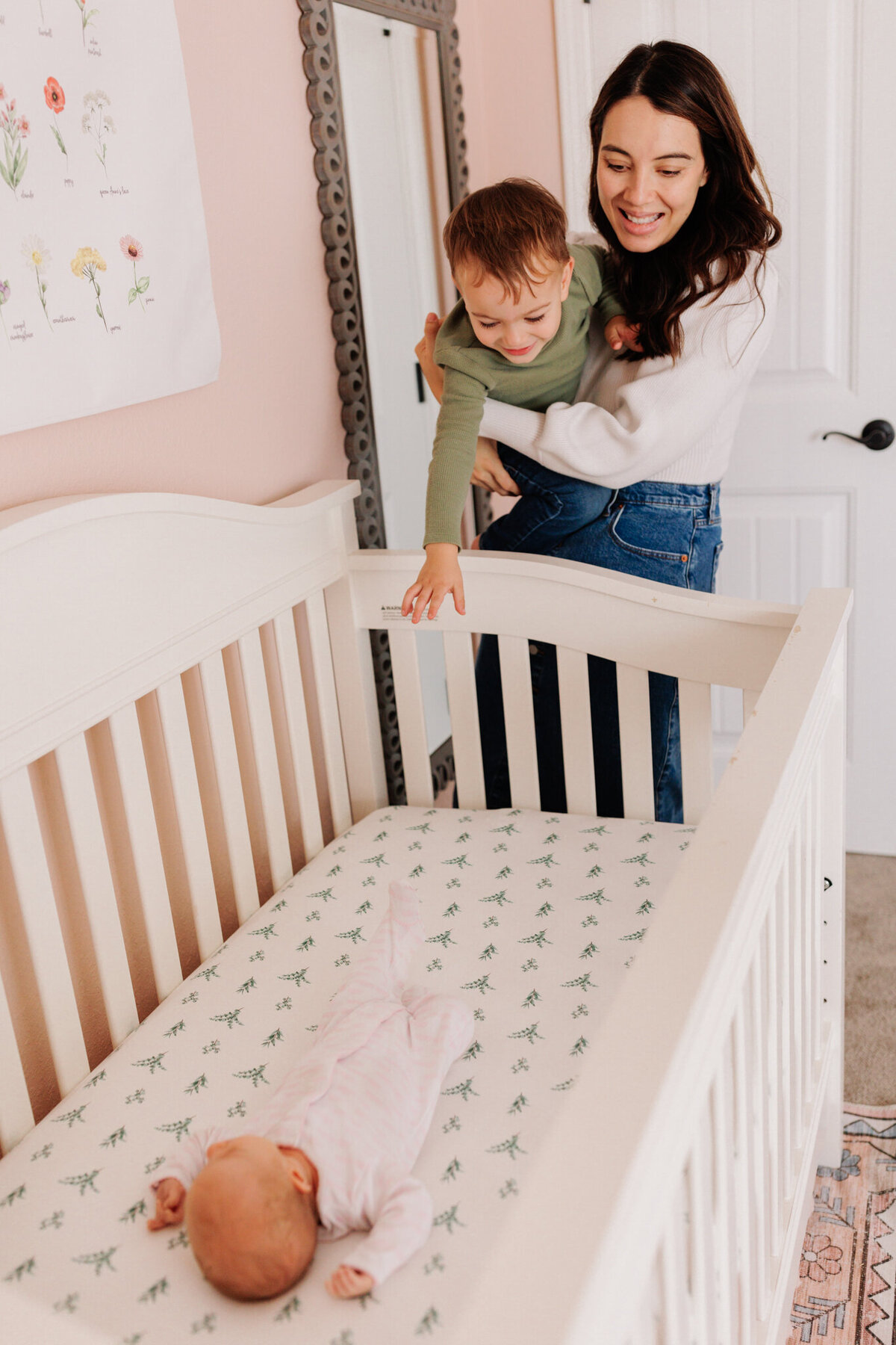 Lifestyle newborn photography NW Arkansas, best lifestyle newborn photography Fayetteville Arkansas, professional newborn photos near me, newborn photography packages