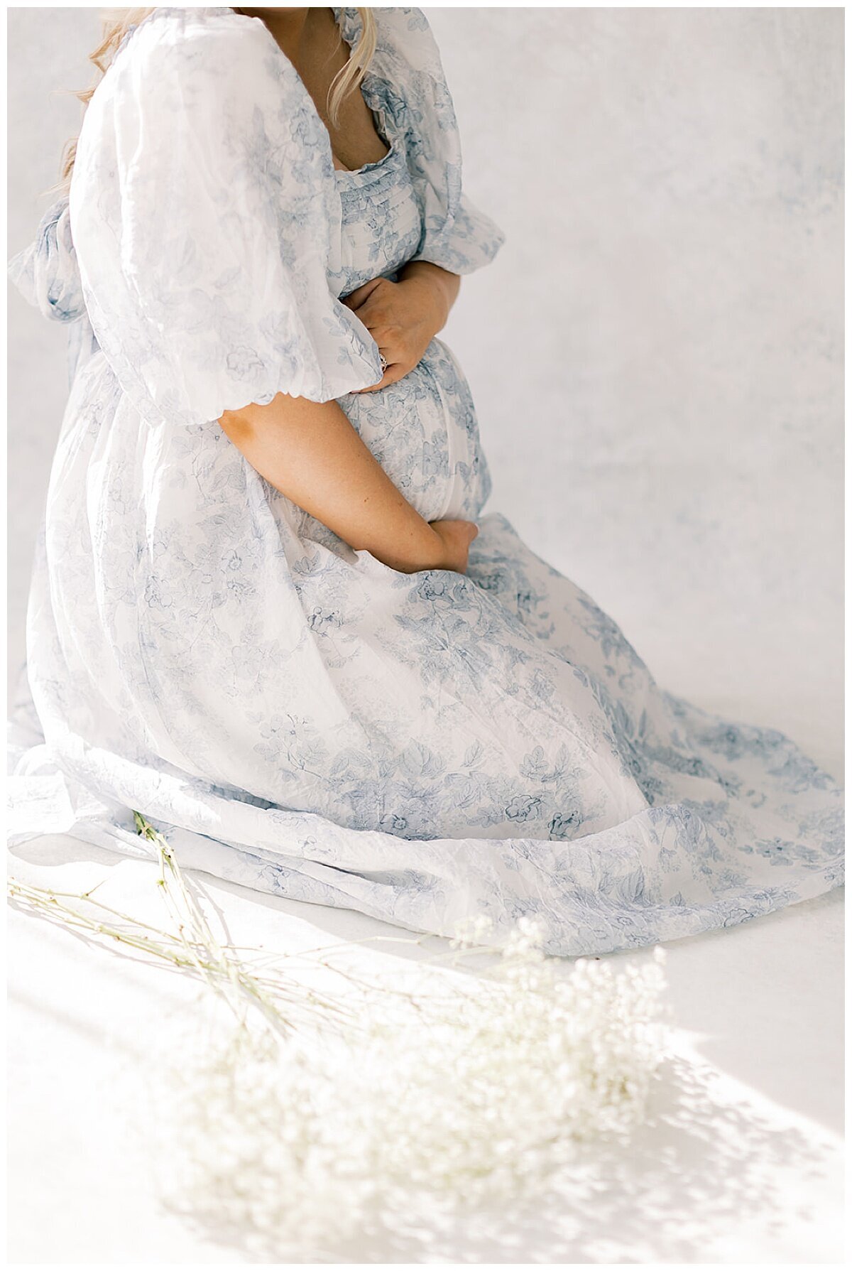 Crystal Leffel Photography Maternity Newborn Family Motherhood Destination Photographer Denver Colorado Timeless Light Airy  Film Photographer_0004