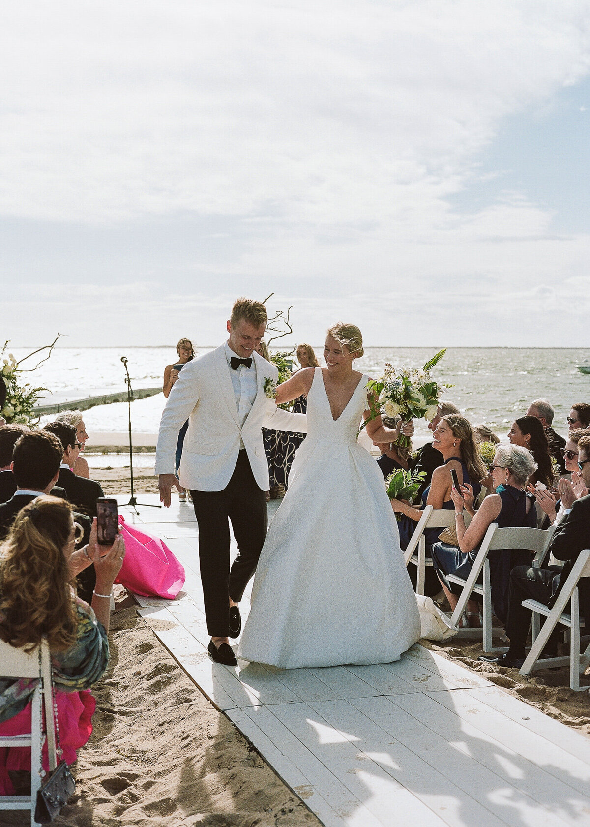 June-Wauwinet-Toppers-Beach-Wedding-Film-071