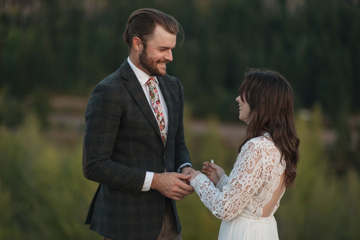 columbia-river-gorge-elopement-government-cove-oregon-95