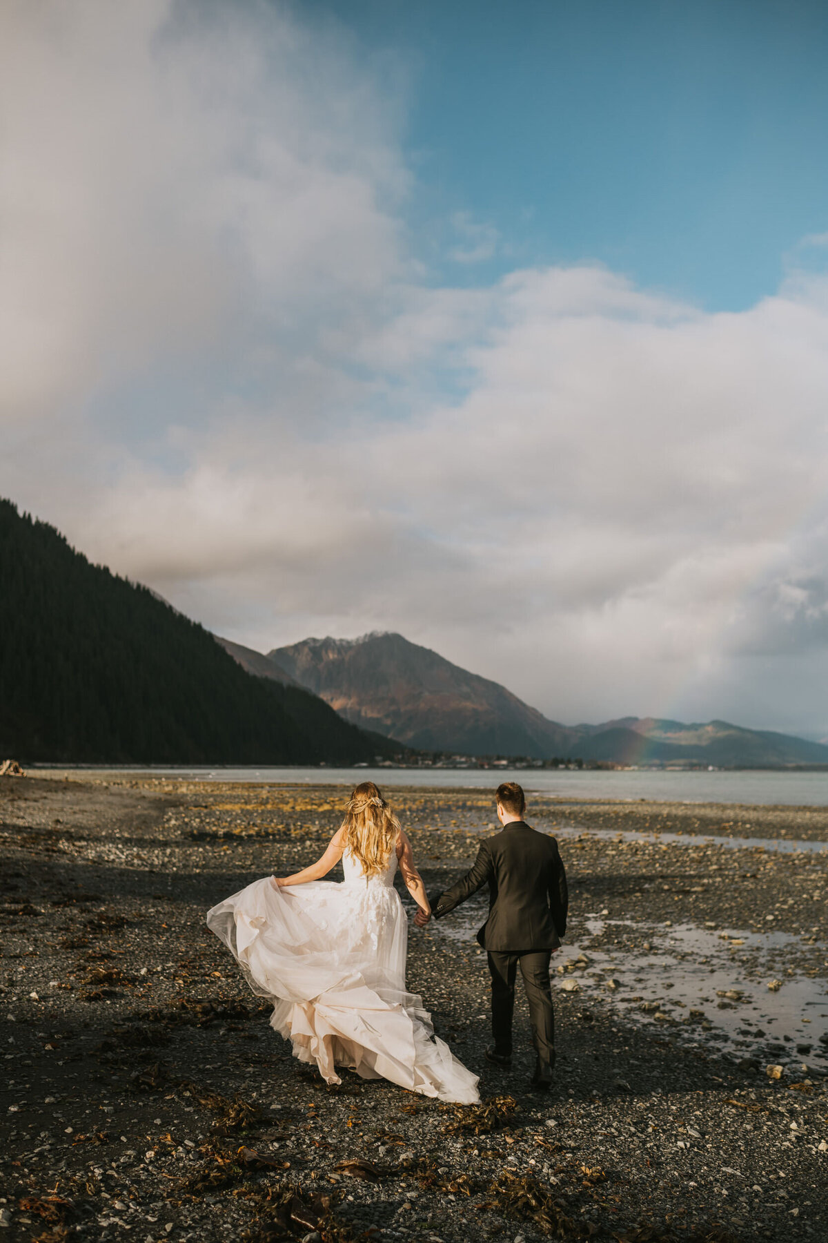 seward-alaska-beach-elopement-donna-marie-photography