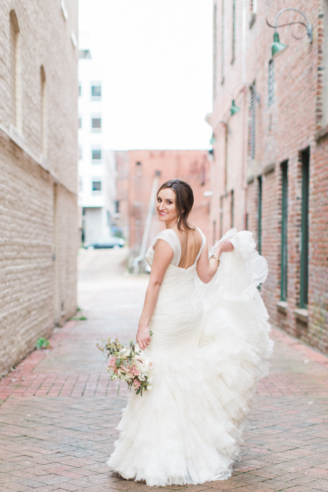 Jordan Mitchell Bridals_Mississippi Wedding Photographers_Lindsay Ott Photography