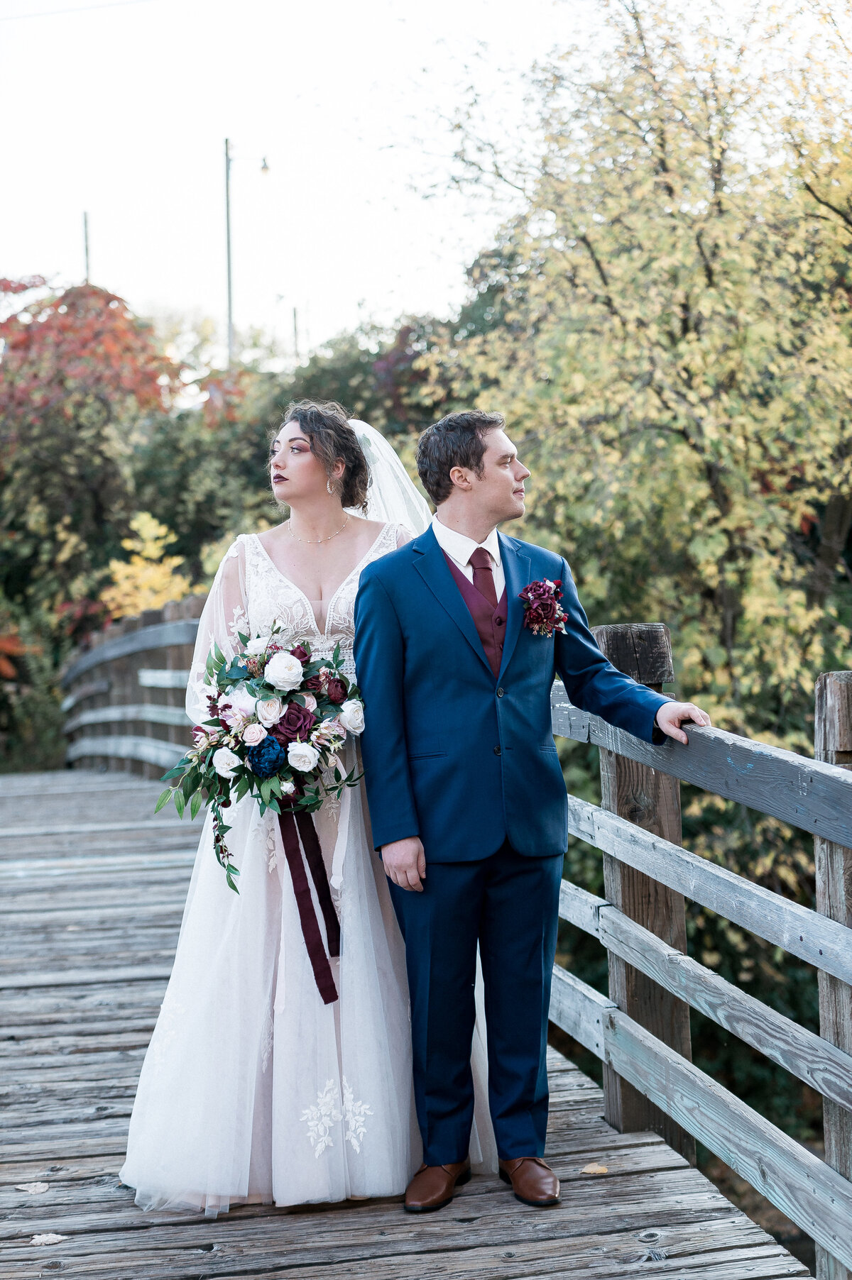 Couple dancing candid at wedding party
