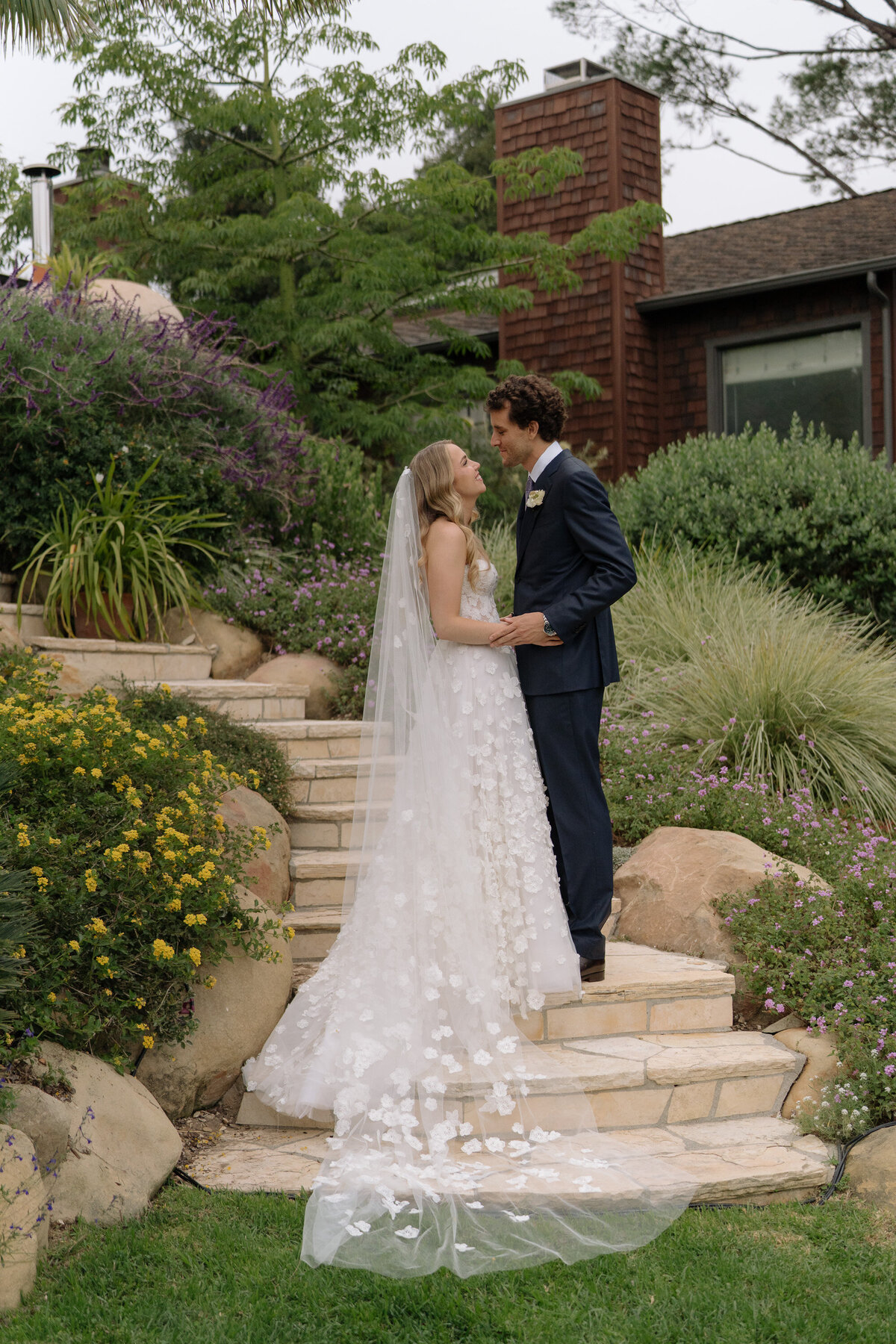 18-KatieandAlexWeddingPreview